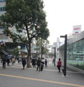 JR川崎駅から市役所通りへ